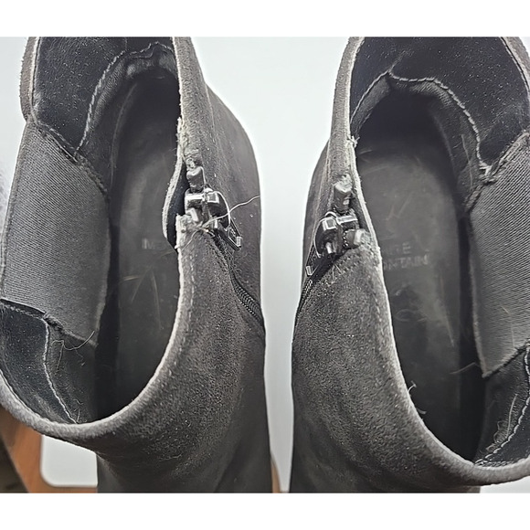 EUC White Mountain Faux Suede Ankle Bootie Block Stack Wood Heel Zip Black 8.5 - Picture 6 of 7